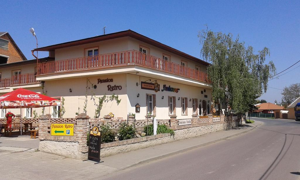 Hotel Retro Vrbovec Exterior foto
